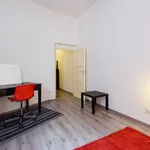 Rent 2 bedroom apartment of 70 m² in Florence