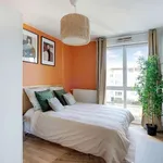 Rent a room in paris