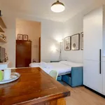 Rent 2 bedroom apartment of 50 m² in Milan