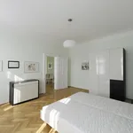 Miete 2 Schlafzimmer wohnung von 872 m² in vienna