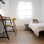 Rent a room in madrid