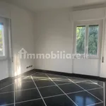 Rent 4 bedroom apartment of 90 m² in Genoa