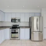 Maison de 2454 m² avec 3 chambre(s) en location à Milton (Clarke)