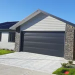 Rent 4 bedroom house in Lower Hutt