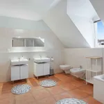 Rent 4 bedroom apartment of 14 m² in Frankfurt