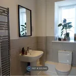 Rent 2 bedroom flat in Wales