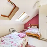 Rent 3 bedroom house in South East England