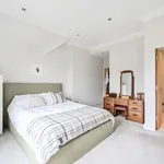 Rent 2 bedroom apartment in Yorkshire And The Humber