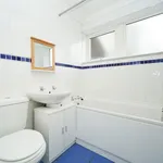 Rent 2 bedroom flat in Linslade