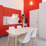 Rent 1 bedroom apartment of 55 m² in Madrid