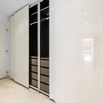 Pronajměte si 2 ložnic/e byt o rozloze 67 m² v Prague