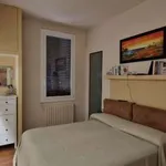 Rent 4 bedroom apartment of 80 m² in Bologna