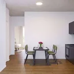 Rent a room of 76 m² in frankfurt