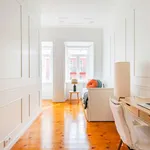 Rent 3 bedroom apartment in lisbon