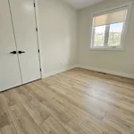 Appartement de 2249 m² avec 5 chambre(s) en location à Kelowna