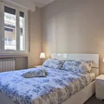 Rent 2 bedroom apartment of 70 m² in Florence