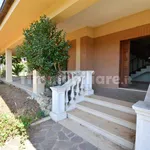 Single family villa, good condition, 300 m², Centro, Ariccia