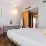 Alquilo 4 dormitorio apartamento de 120 m² en Madrid