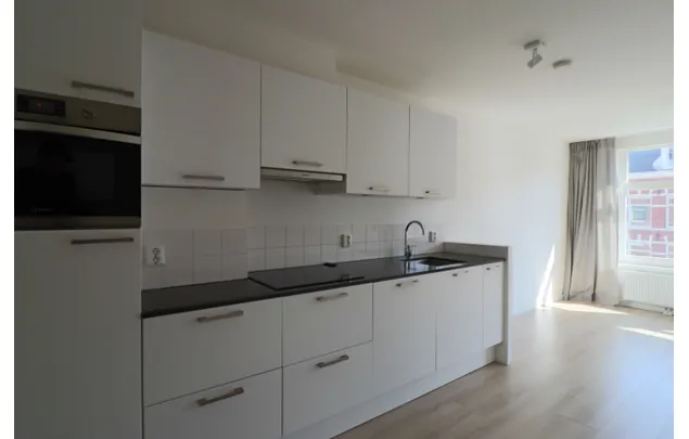 Huur 1 slaapkamer appartement van 78 m² in Amsterdam