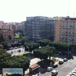 Affitto 5 camera appartamento di 142 m² in Catania