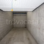 Affitto 2 camera appartamento di 65 m² in Milano