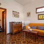 Rent 7 bedroom house of 140 m² in Pietrasanta