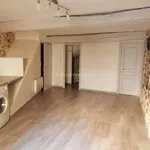 Appartement de 58 m² avec 2 chambre(s) en location à Salernes