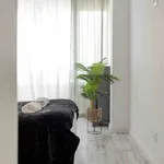 Alugar 3 quarto apartamento de 79 m² em Queluz