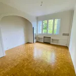 Maison de 150 m² avec 7 chambre(s) en location à saintjeandebraye