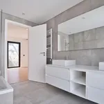 Rent 4 bedroom apartment of 330 m² in Cascais