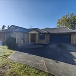 Rent 4 bedroom house in Hamilton