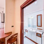 Rent 2 bedroom apartment of 62 m² in Napoli