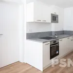 Pronajměte si 2 ložnic/e byt o rozloze 32 m² v Praha