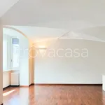 Rent 3 bedroom apartment of 100 m² in Milano