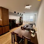 Pronajměte si 4 ložnic/e byt o rozloze 74 m² v Ostrava