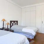 Rent a room in lisbon