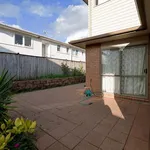 Rent 4 bedroom house in Puketāpapa