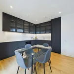 Rent 1 bedroom flat of 60 m² in London