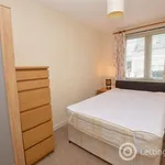 Rent 2 bedroom flat in South Lanarkshire