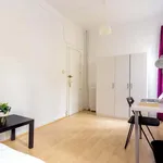 Rent a room in Madrid