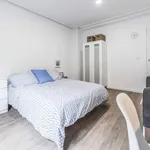 Alquilar 4 dormitorio apartamento en Valencia