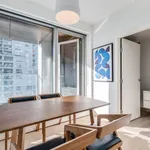 Appartement de 355 m² avec 1 chambre(s) en location à Vancouver