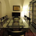 Rent 1 bedroom apartment of 94 m² in Prague