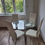 Pronajměte si 2 ložnic/e byt o rozloze 57 m² v Hradec Králové