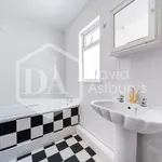 Rent 2 bedroom apartment of 77 m² in London