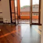 Rent 4 bedroom apartment of 150 m² in Latina