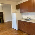 Rent 4 bedroom house in Toronto