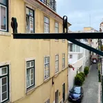 Rent 2 bedroom apartment in lisbon