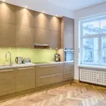 Rent 3 bedroom apartment of 100 m² in Kraków