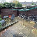 Rent 6 bedroom house in East Of England